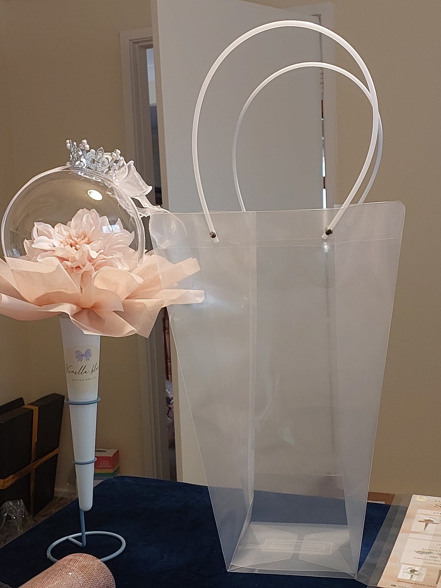 Transparent Carry Bag for Flower Balloons