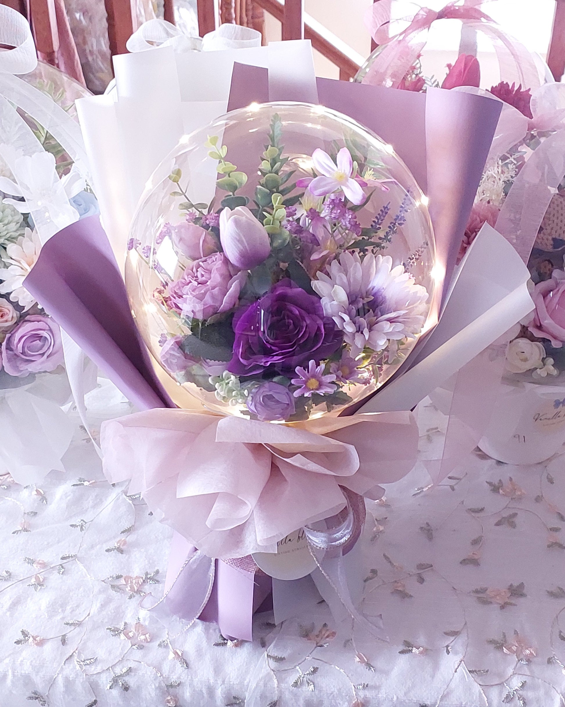 Small Flower Balloon Bouquet with extra 3 flowers 