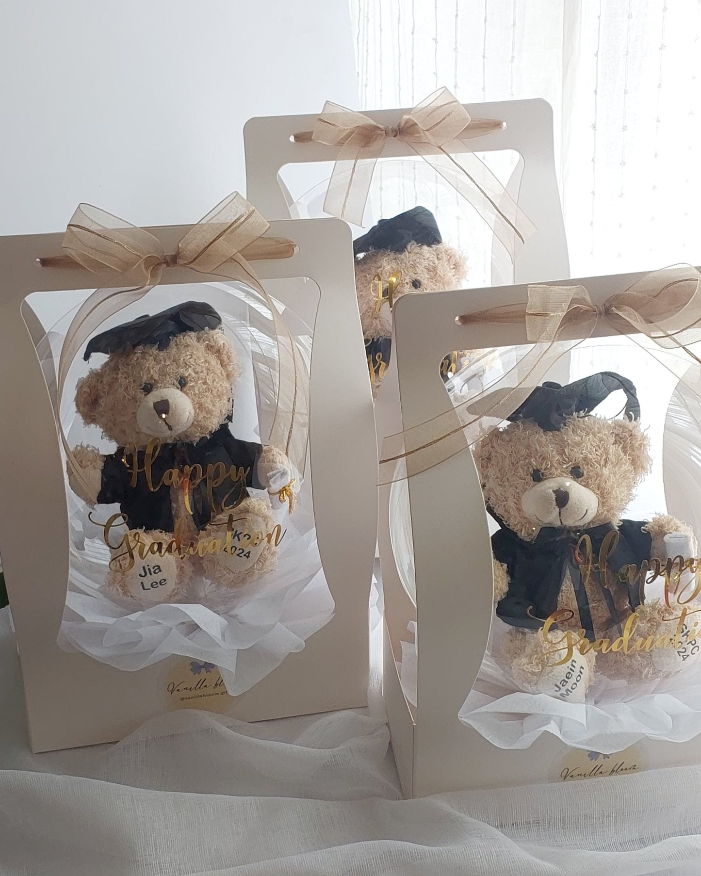 Custom Graduation Bear in Balloon with Carry Box