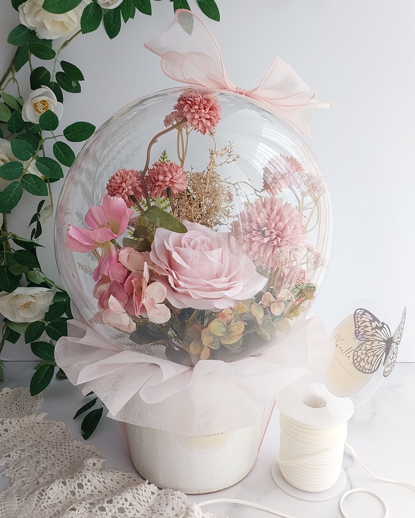 Dusty Pink Flower Balloon Pot